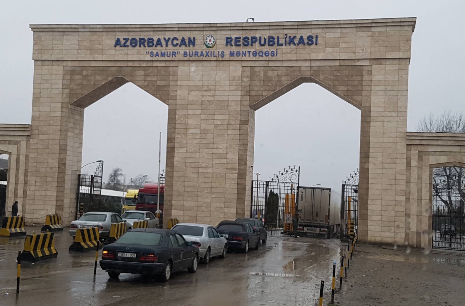 Azerbaijan-Russia border crossing at Samur-Yarag-Kazmalyar