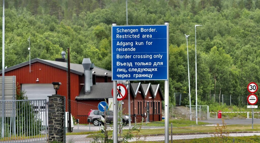 Storskog border crossing between Norway and Russia