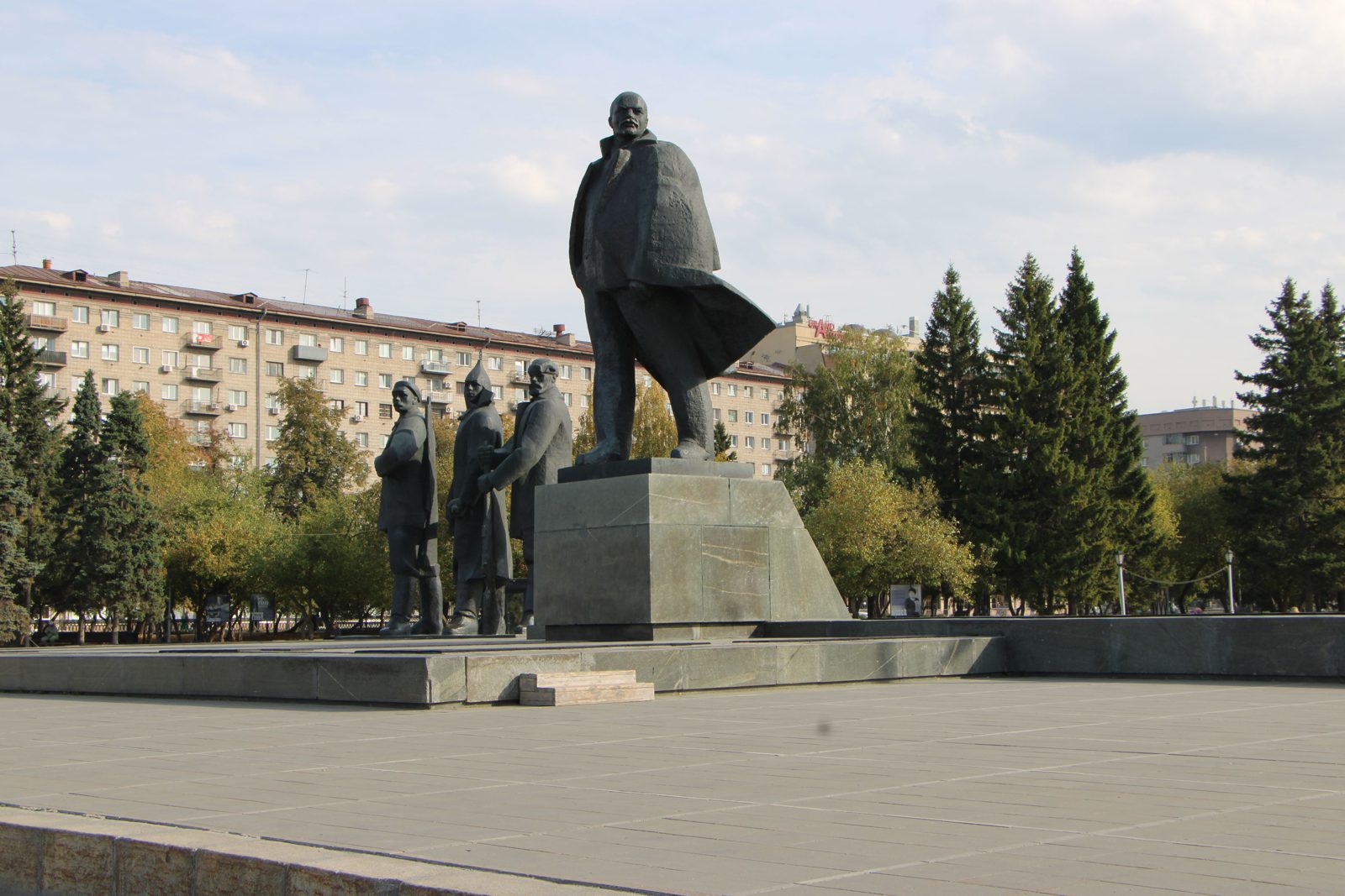 The Lenin monument with figures of soldiers and workers on a square in Novosibirsk